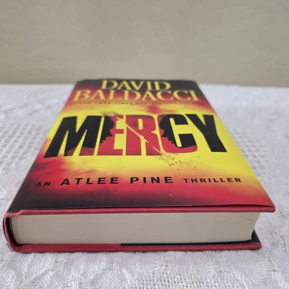 Mercy an Atlee Pine Thriller by David Baldacci (2021, Hardcover)